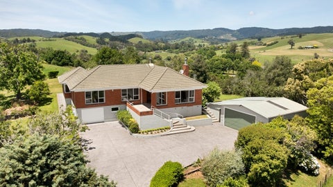30 Ness Valley Road, Ness Valley, Papakura