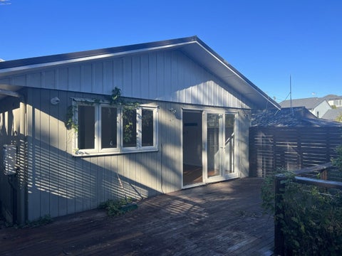1/15 Beulah Avenue, Rothesay Bay, Auckland