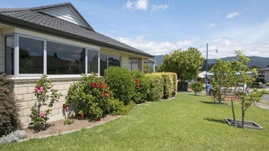 1 Riverside Place, Katikati, Katikati