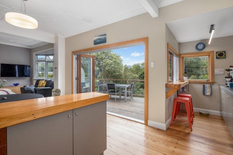 5 Jackson Street, Island Bay, Wellington