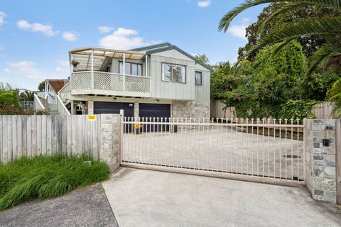 7A Tirimoana Road, Te Atatu South, Auckland