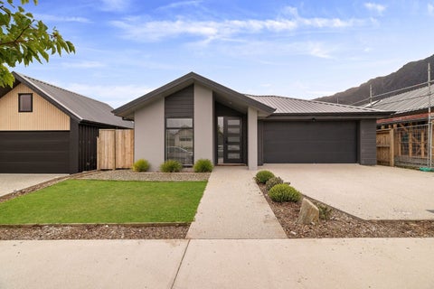 17 Cheviot Street, Jacks Point, Queenstown