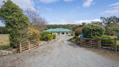 1256 RAMPARTS RD, Te Anau, Te Anau 