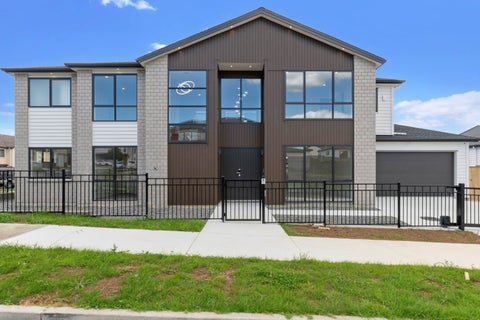 1 Ballyliffin Drive, Flat Bush, Auckland