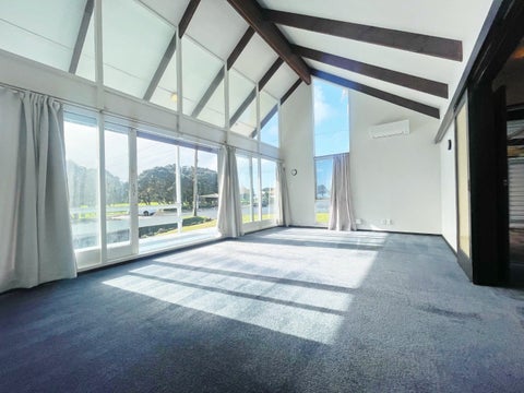 1/22 Craig Road, Milford, Auckland