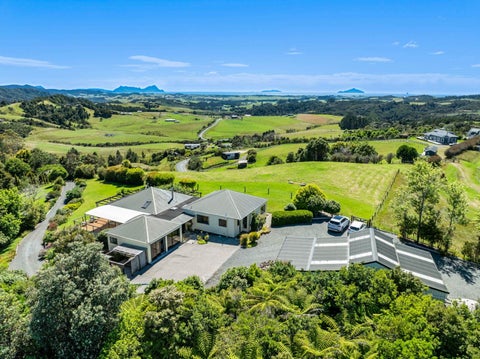 19 McAdam Road, Waipu, Waipu