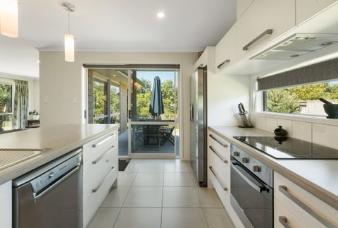 24 Reel Road, Athenree, Waihi Beach