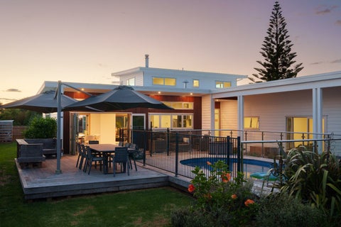 11 Beach Cove, Wainui, Gisborne
