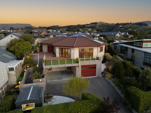 49 James Drive, Diamond Harbour, Lyttelton