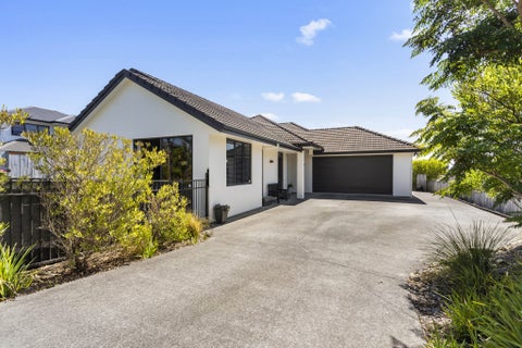 40 Columbia Crescent, Beachlands, Auckland