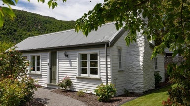 17 Merioneth Street, Arrowtown, Arrowtown