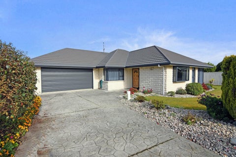 9 Saunders Crescent, Stoke, Nelson
