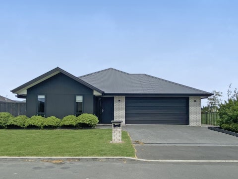 33 Blunden Road, Lincoln, Lincoln