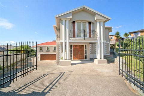16 Lavender Court, Saint Johns, Auckland
