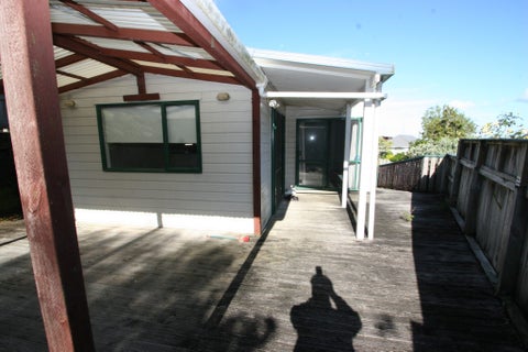 2 Tableau Place, Totara Vale, Auckland