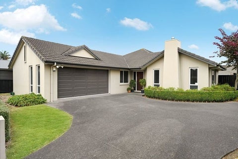 22 Darjon Drive, Huntington, Hamilton