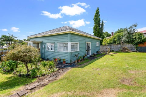 110 Edmonton Road, Henderson, Auckland