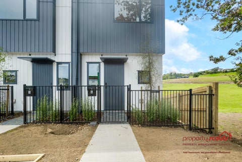 6/694 Whangaparaoa Road, Stanmore Bay, Whangaparaoa