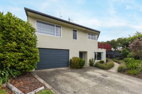 8A Isel Place, Stoke, Nelson