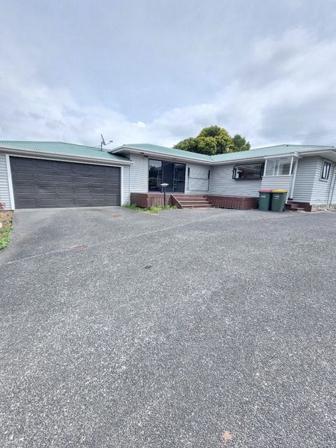51 Clevedon Road, Papakura, Papakura