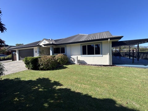 6 Kea Place, Fitzherbert, Palmerston North