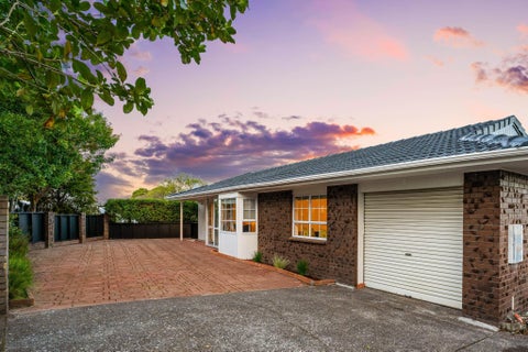1/1 Clearwater Cove, West Harbour, Auckland