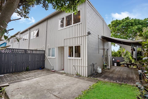1/22 Spring Street, Onehunga, Auckland