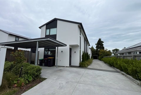 1/50 Hills Road, Edgeware, Christchurch