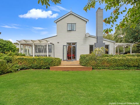 297 Lake Terrace Road, Shirley, Christchurch