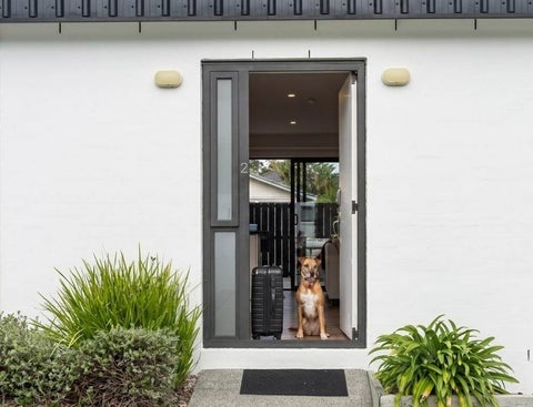 2/36 Kaipatiki Road, Glenfield, Auckland