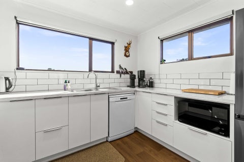 34 Shortland Street, Tamatea, Napier