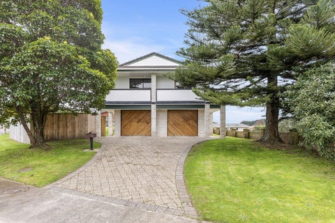 2 Chilton Drive, Paraparaumu