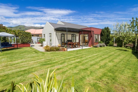 4 Kareti Drive, Richmond