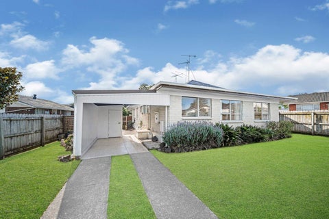 1/6 Tina Place, Sunnyhills, Auckland