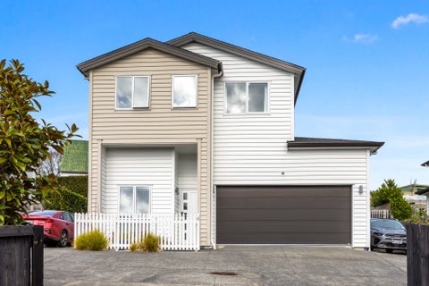 31B Weatherly Road, Torbay, Auckland