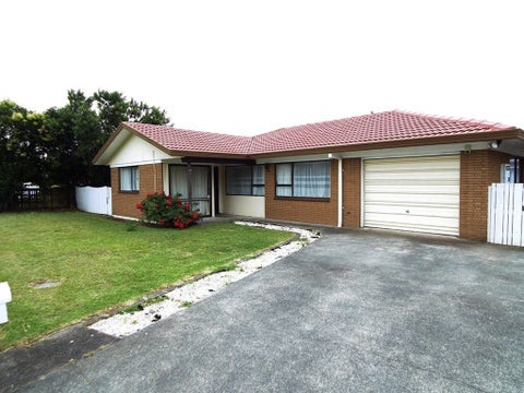 32 Fairview Road, Papatoetoe, Auckland