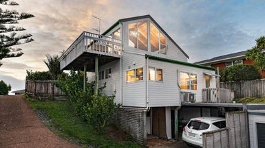 1/22 Hadfield Street, Beach Haven, Auckland
