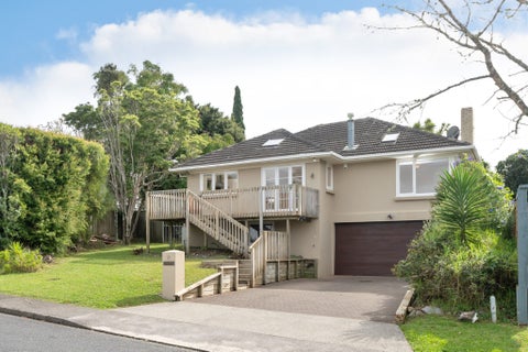 21 James Evans Drive, Northcote, Auckland