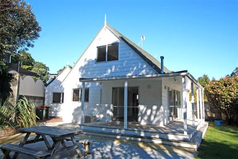 5 Lombardy Place, Whalers Gate, New Plymouth