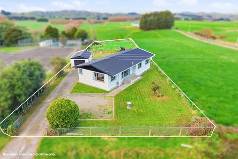 258 Valley Road, Papatawa