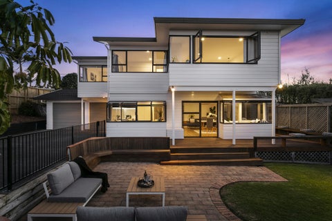 9 Halldene Terrace, Red Beach, Red Beach
