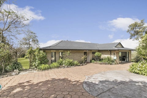 7 Broomfields Road, Howick