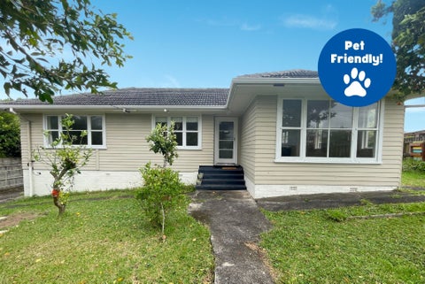 11 Mayburn Road, Te Atatu Peninsula, Auckland
