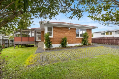 21 Bodi Place, Te Atatu South, Auckland
