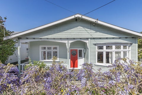 39 Dee Street, Island Bay, Wellington