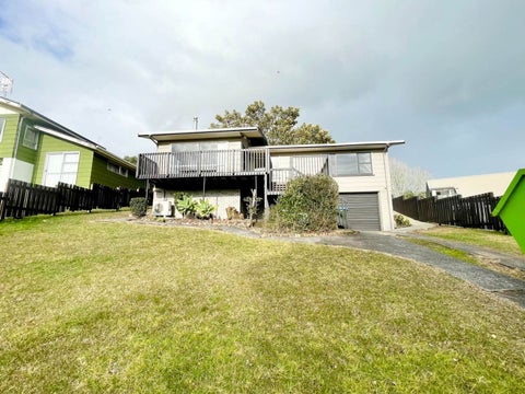 8 Halsey Drive, Lynfield, Auckland