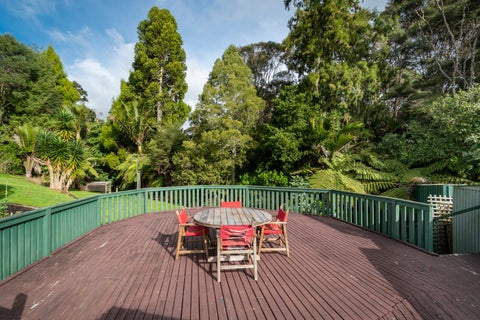 10 Napuka Road, Henderson Valley, Auckland