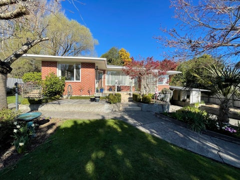 27 Deloraine Street, Somerfield, Christchurch