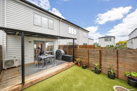 5/5 Woolfield Road, Papatoetoe, Auckland