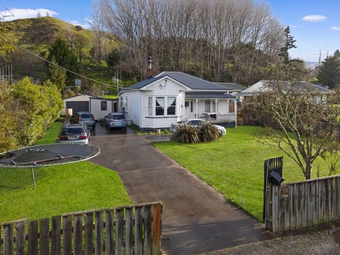 13 Ongo Road, Hunterville, Hunterville